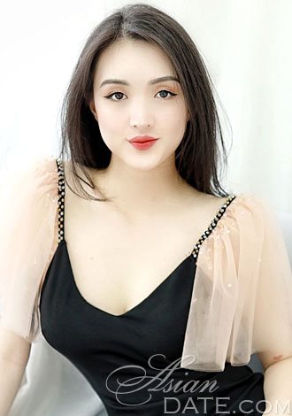 Gorgeous profiles only: Asian mature dating partner Thi Thu Uyen from Ho Chi Minh City